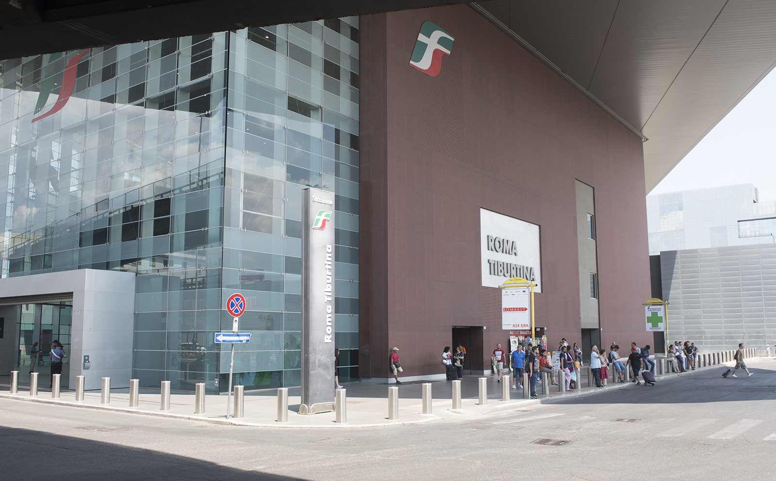 喀美為羅馬火車站提供安防設施